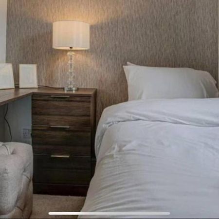 Luxury 4 Bedroom House Manchester Kültér fotó