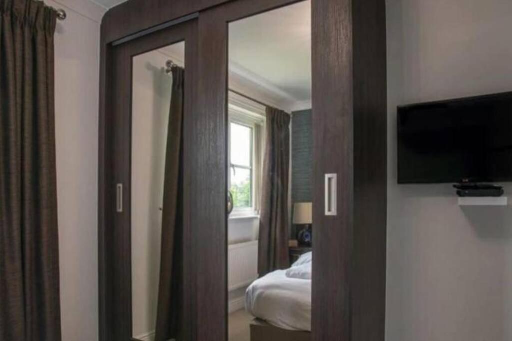 Luxury 4 Bedroom House Manchester Kültér fotó