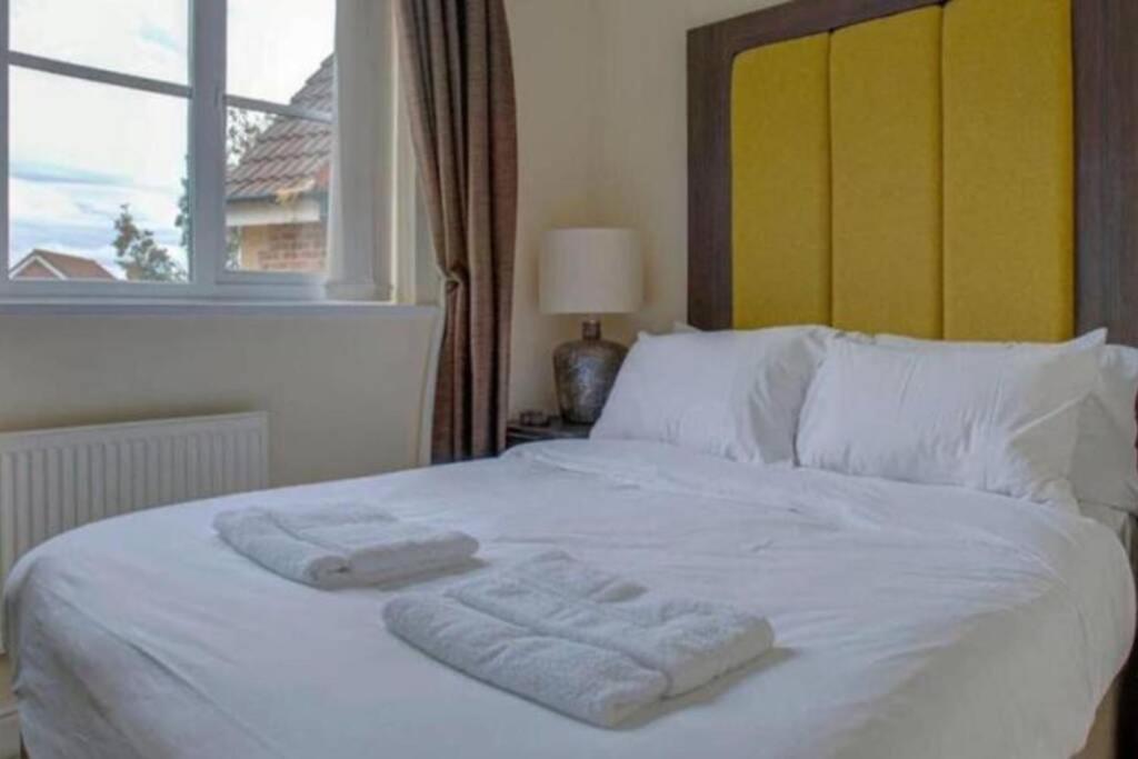 Luxury 4 Bedroom House Manchester Kültér fotó